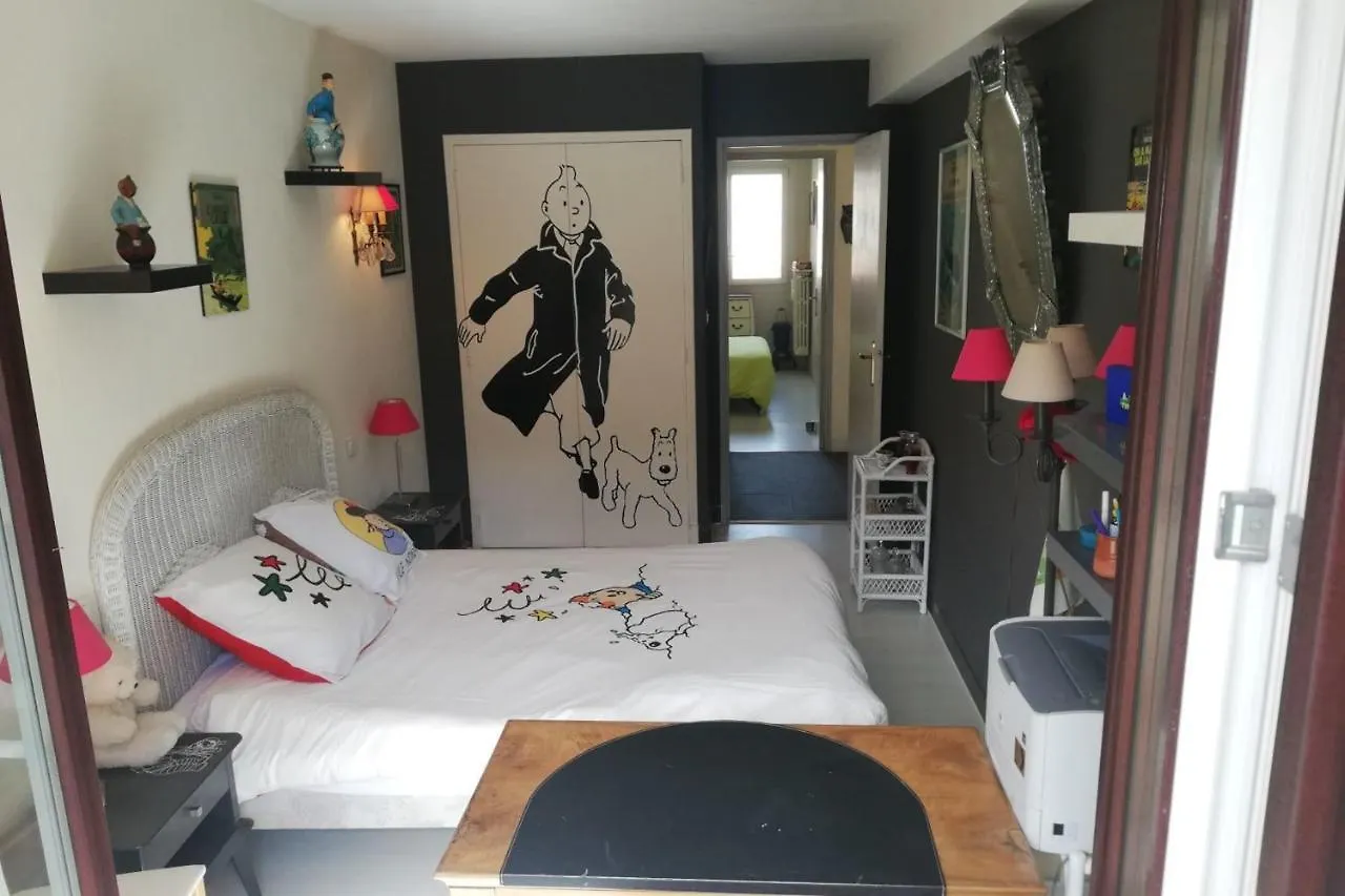 Sunny Apartment In The Heart Of イエール